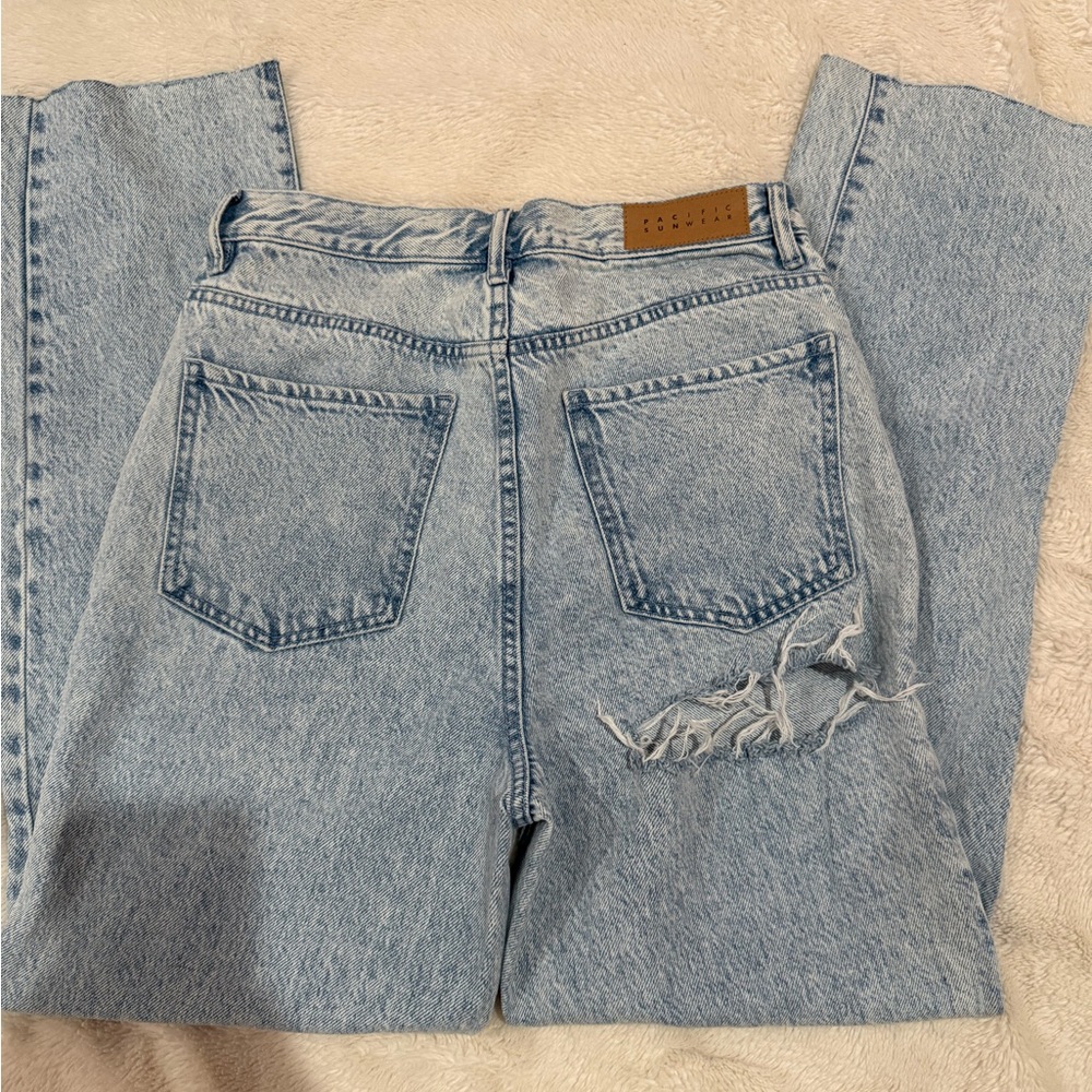 PacSun “Dad Jean” in Light Wash, size 28